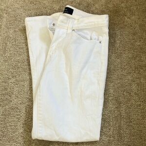 White Gap kick fit jeans size 26/2 GUC